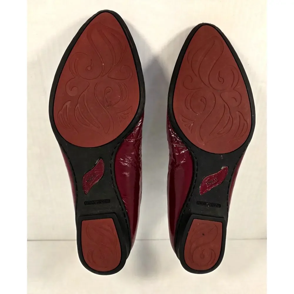 Born Burgundy Patent Leather Flats Pointed Toe Bow Accents Maroon Slip On Sz 9